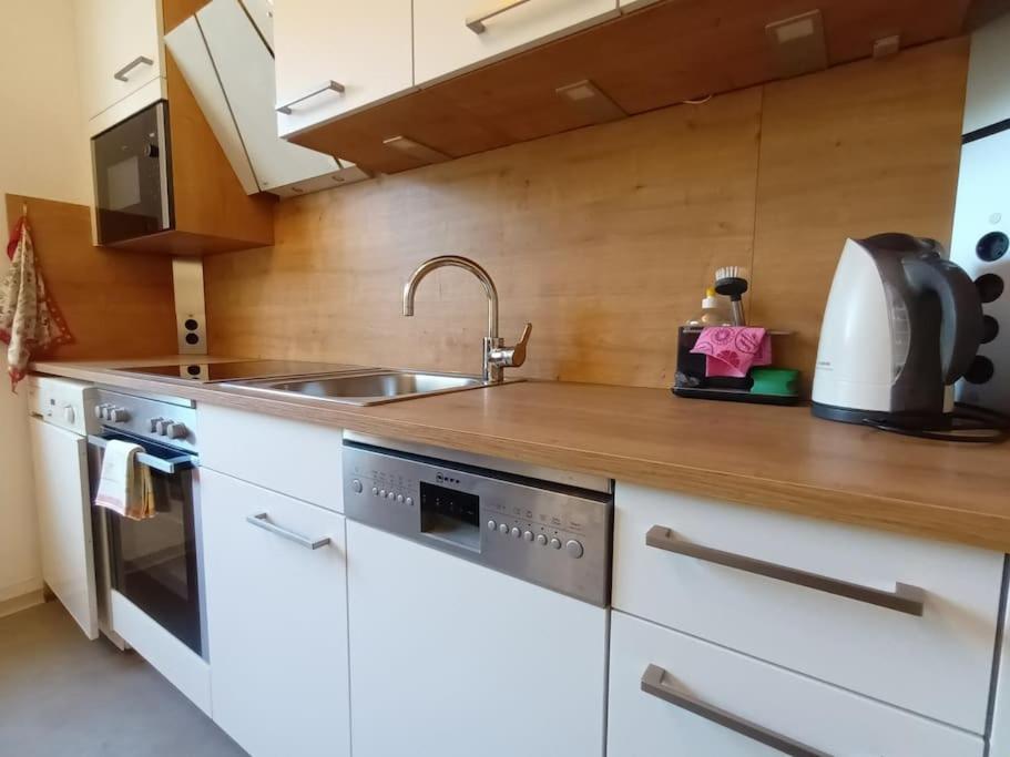 Modernes Apartment In Wien מראה חיצוני תמונה